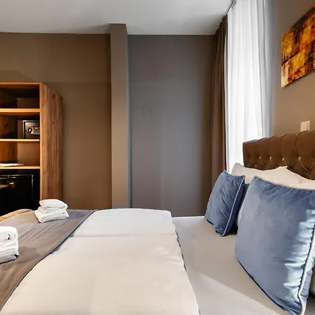 Vayalen Boutique Hotel-3